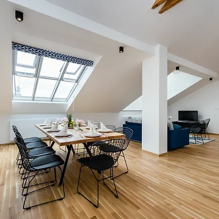 Apartment Empirent Wenceslas Square Prague