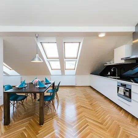 Empirent Wenceslas Square Apartment Prague
