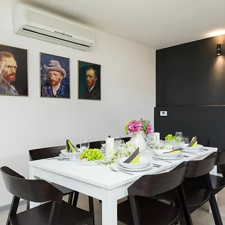 Empirent Wenceslas Square Apartment Prague